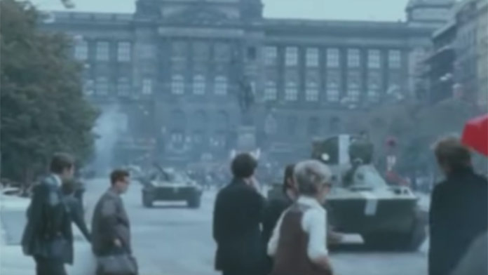 Mrazivé zábery z okupácie Československa: Takto to vyzeralo 21. augusta 1968