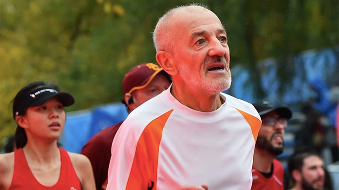 75-ročný Zvolenčan vyhral ďalší maratón vo svojej kategórii. V Chicagu bol najlepším Slovákom