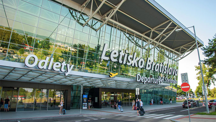 Do ktorých miest je možné letieť z Bratislavy? Pribudla nová linka do obľúbenej destinácie Slovákov