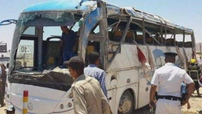 Ozbrojenci zaútočili na autobus s kresťanmi. Masakru neprežilo 7 ľudí