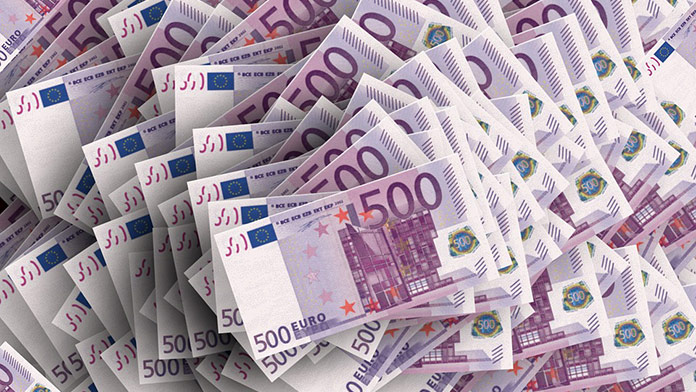 Dôverčivá žena uverila podvodníkovi, poslala mu vyše 50.000 eur