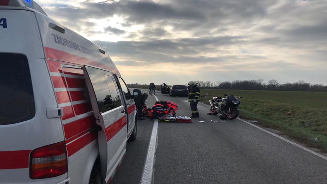 Vážna nehoda muža (43) v okrese Topoľčany: Zranenia si vyžiadali zásah leteckých záchranárov!