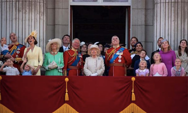 Kráľovská rodina sa pripravuje na ďalšiu kráľovskú svadbu: Zverejnili dátum