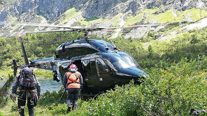 Vo Vysokých Tatrách sa zranila turistka zo zahraničia: Zasahoval vrtuľník