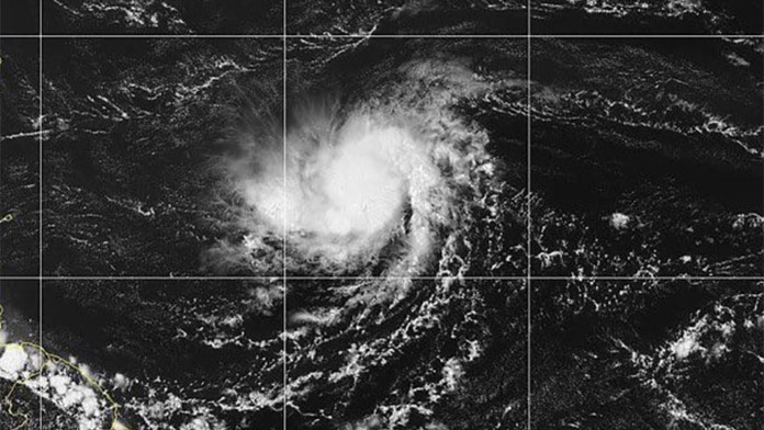 Mimoriadny stav v Karibiku: Tropická búrka zasiahne niekoľko oblastí