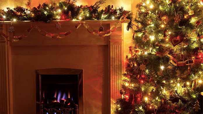 Kedy začať zdobiť vianočné stromčeky a kde táto tradícia vznikla?