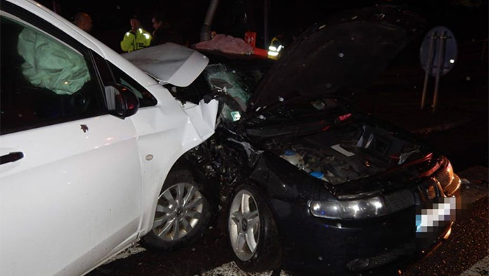Vážna nehoda vo Zvolene: 19-ročná vodička nedala prednosť, zranilo sa 9 osôb