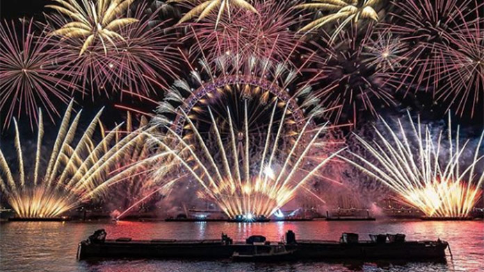 VIDEO Veľkolepé ohňostroje: Takto sa vítal rok 2020 v rôznych krajinách sveta