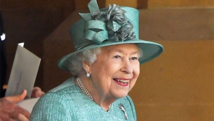 VIDEO Kráľovná Alžbeta oslávila narodeniny: Kvôli pandémii však bola slávnosť iná, ako po minulé roky