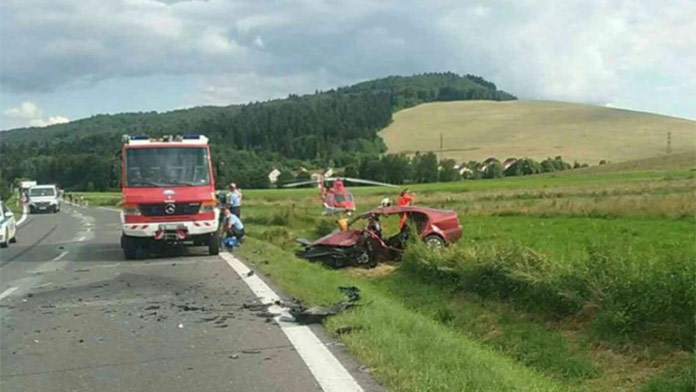 Vážna nehoda v Prešovskom kraji: Na mieste zasahuje záchranársky vtuľník