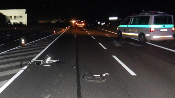 Tragická nehoda na ceste do Viničného pri Pezinku, zahynul cyklista