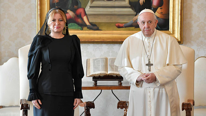 Prezidentku prijal vo Vatikáne pápež František, ktorý má pre Slovákov vrúcny odkaz