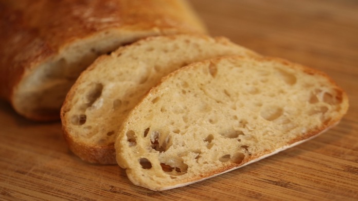 Výborný a rýchly domáci chlieb bez miesenia
